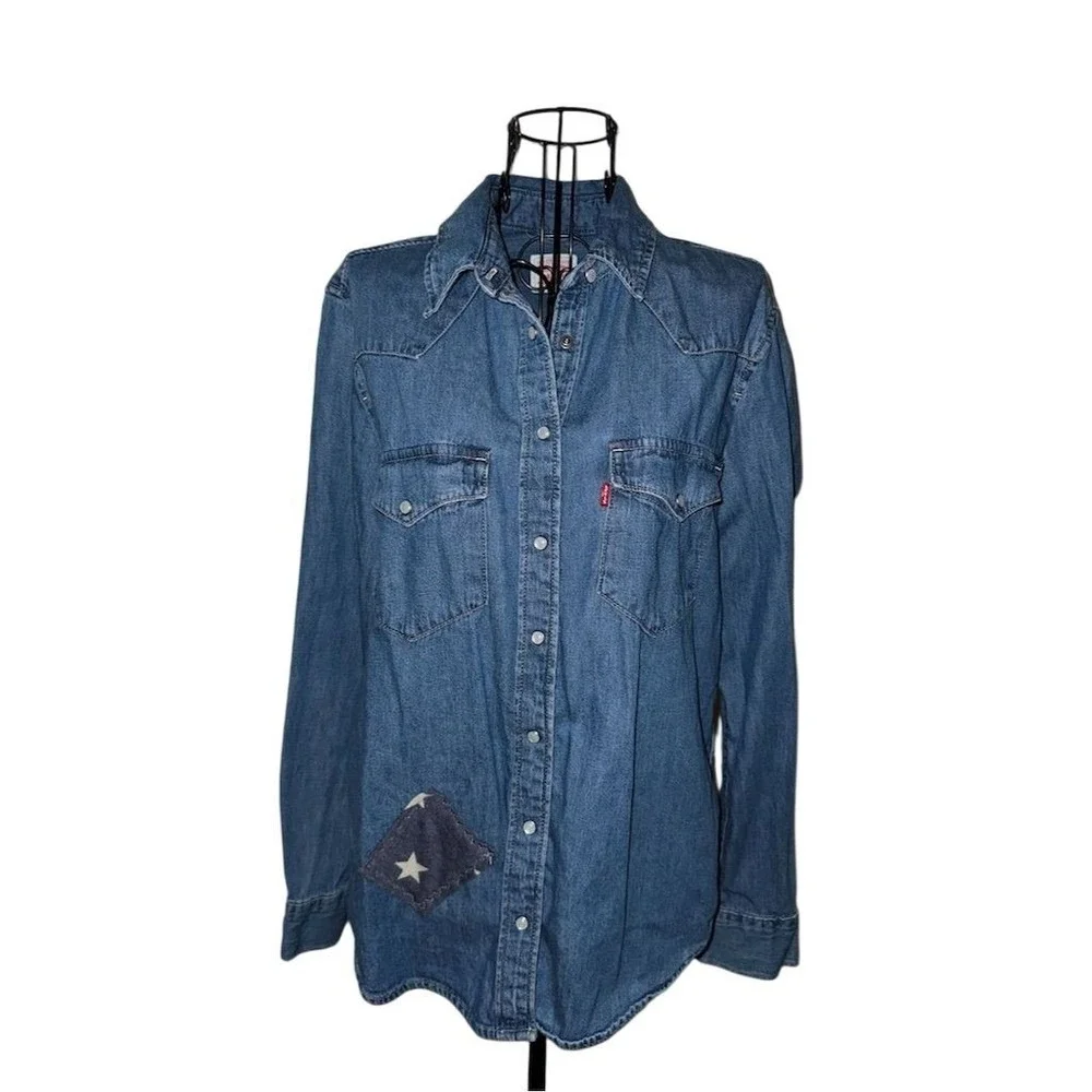 Vtg Levi's KID ROCK Women Denim Shirt‎ M Blue Graphic Pearl Snap up-cycled piece